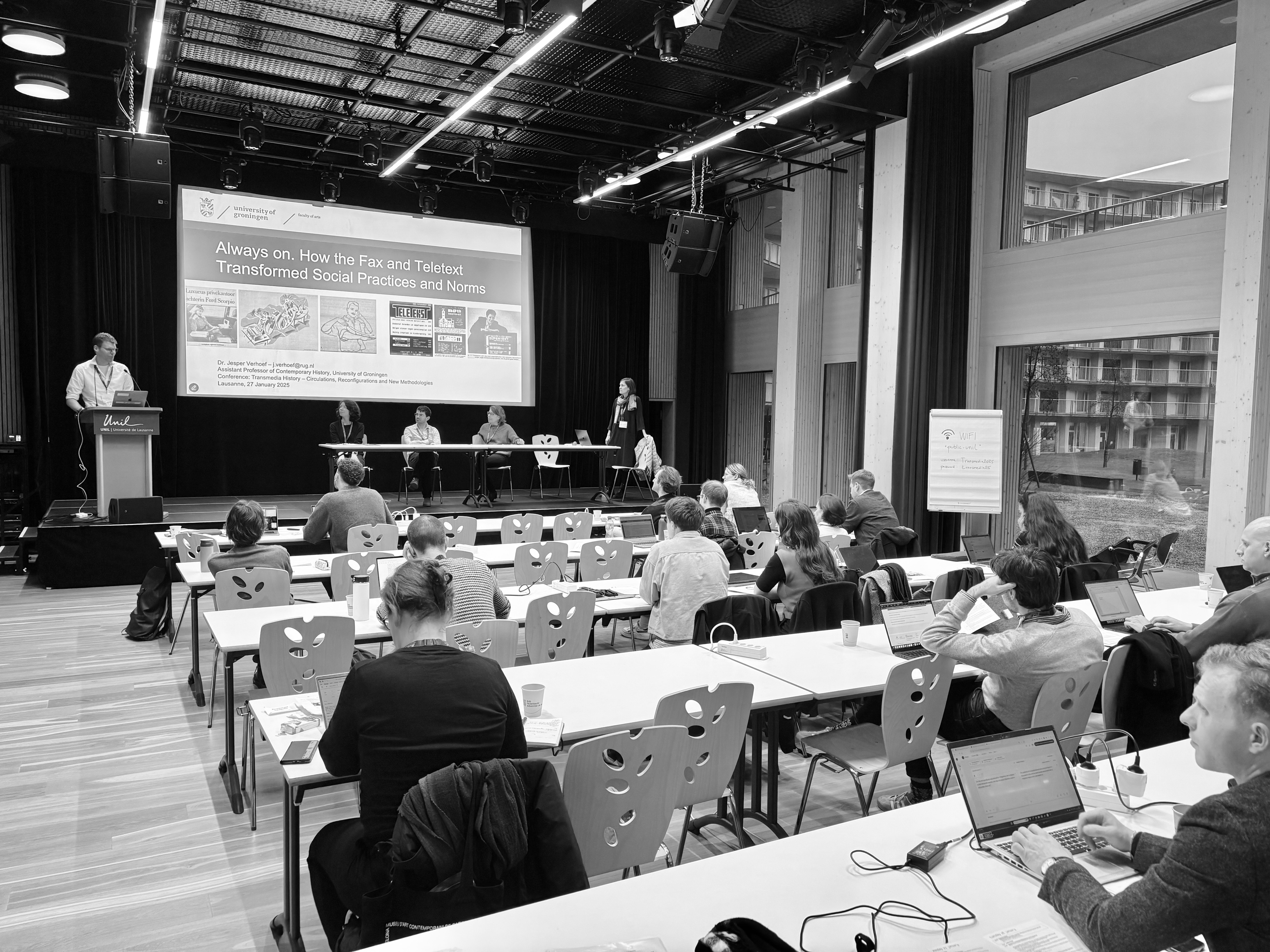 Organized by the Impresso project and UNIL's history department, the Transmedia History conference brought together specialists in media history.